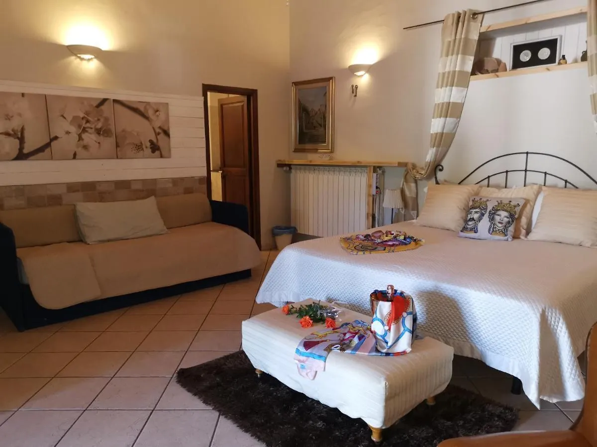 Casa di campagna Affittacamere La Fattoria Dei Nonni Paterno  Italia